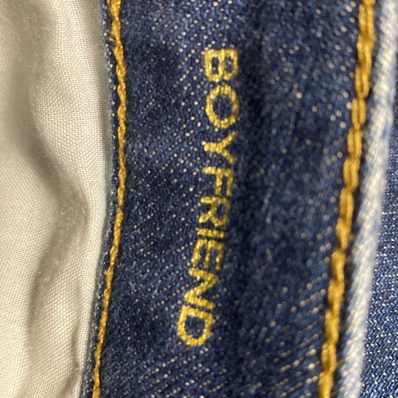 Michael Kors Distressed Boyfriend Jeans size 4‎ - Picture 10 of 10